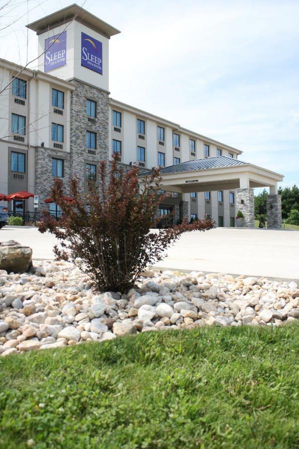 Sleep Inn&Suites Belmont - St. Clairsville Extérieur photo